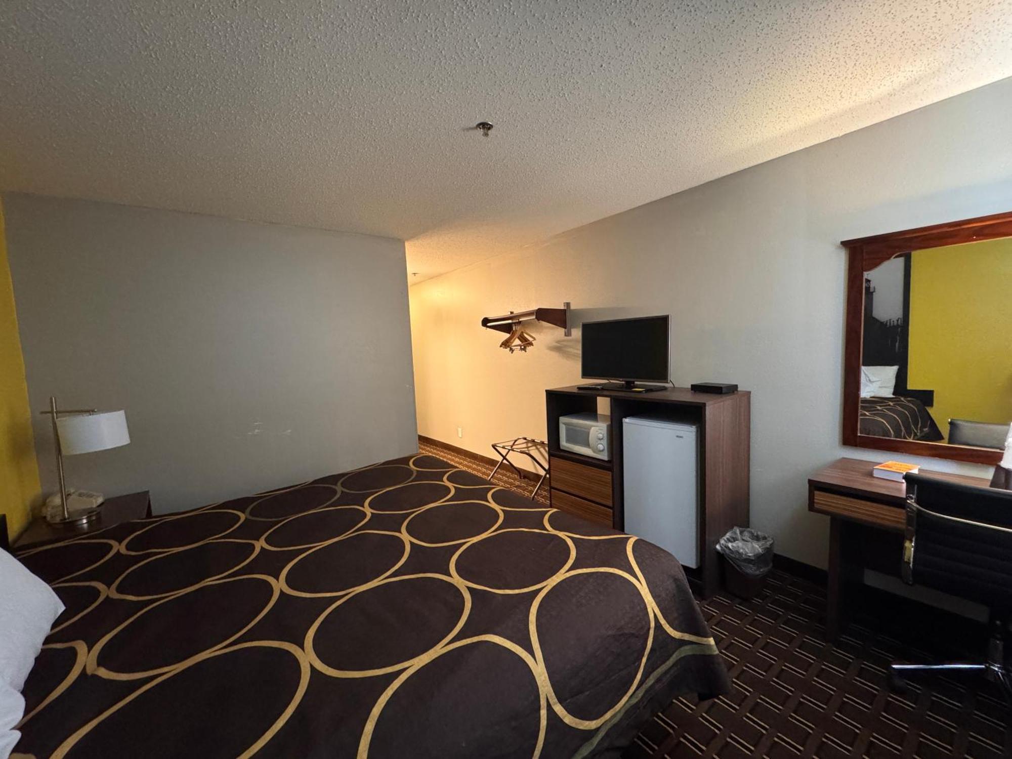 Super 8 By Wyndham Reedsburg Exterior foto