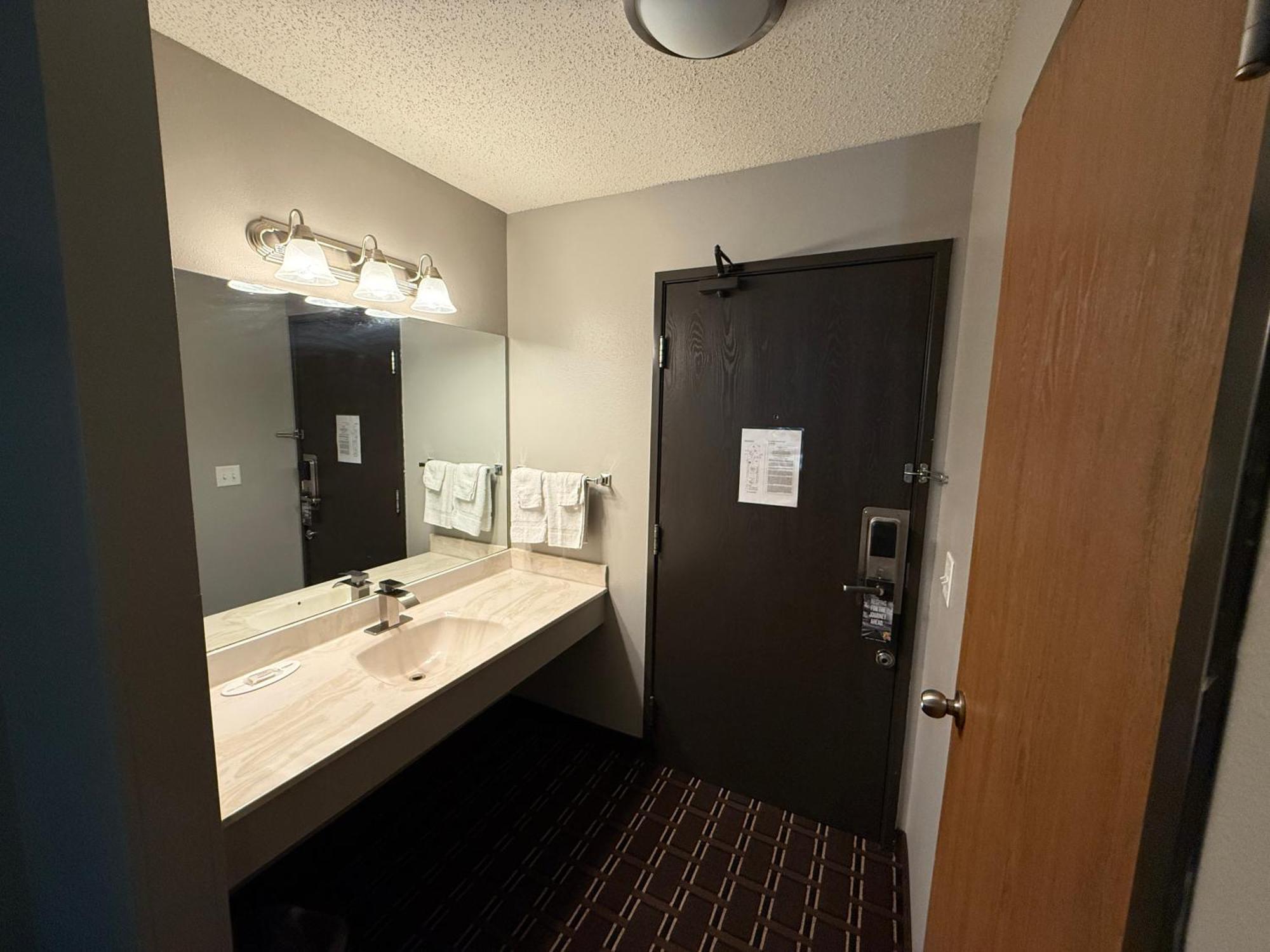 Super 8 By Wyndham Reedsburg Exterior foto