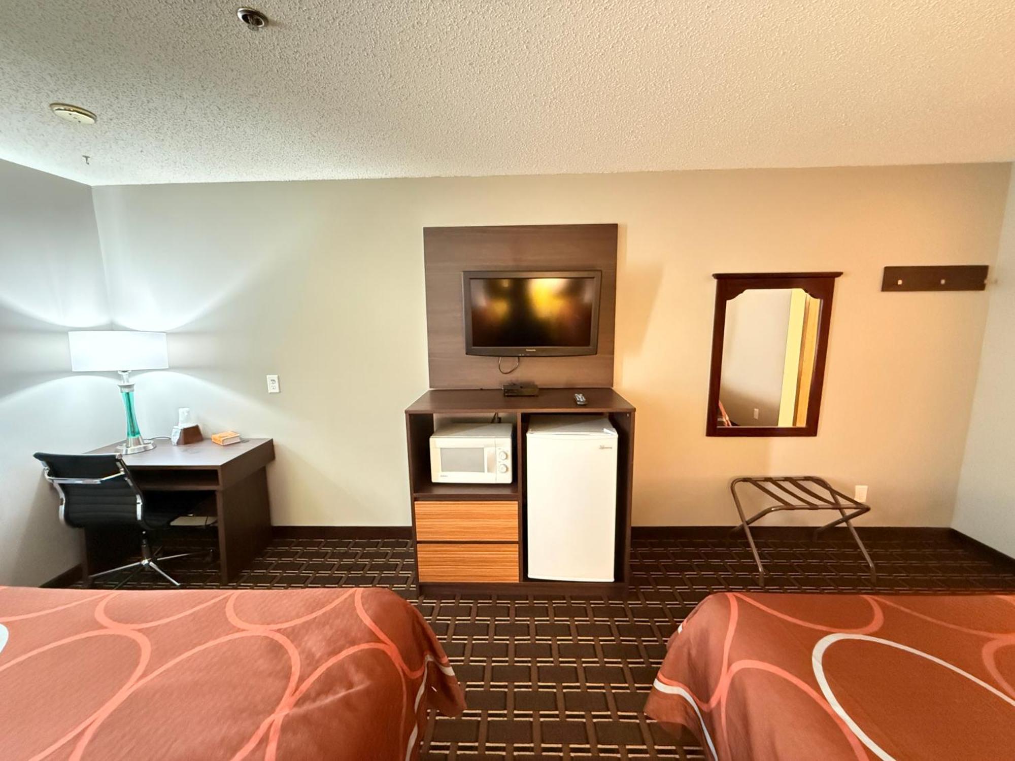 Super 8 By Wyndham Reedsburg Exterior foto