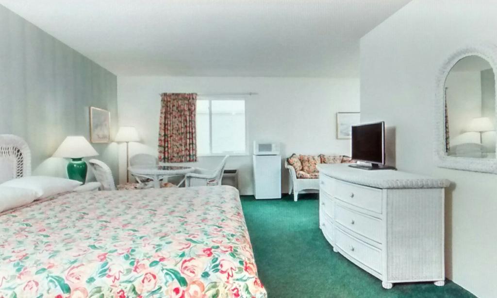 Super 8 By Wyndham Reedsburg Exterior foto